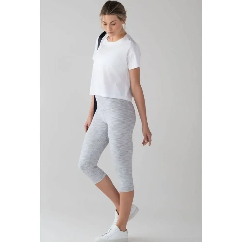 LULULEMON ATHLETICA Wunder Under Hi-Rise 1/2 Tight 'Luxtreme 17' Size 2 - Picture 2 of 5